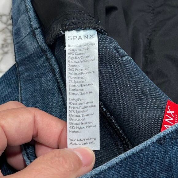 Spanx Ankle Skinny Jeans Tummy Control Dark Blue Size Large - Picture 6 of 12